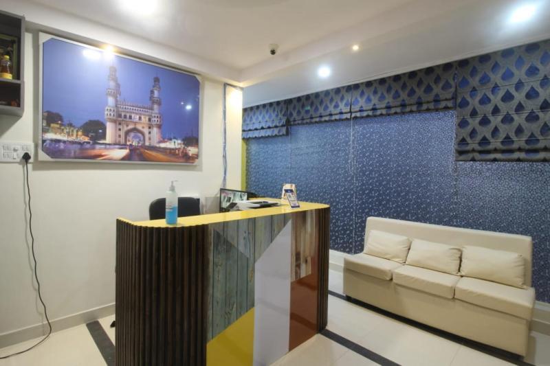 Arjuna Luxury Rooms Haiderabad Buitenkant foto