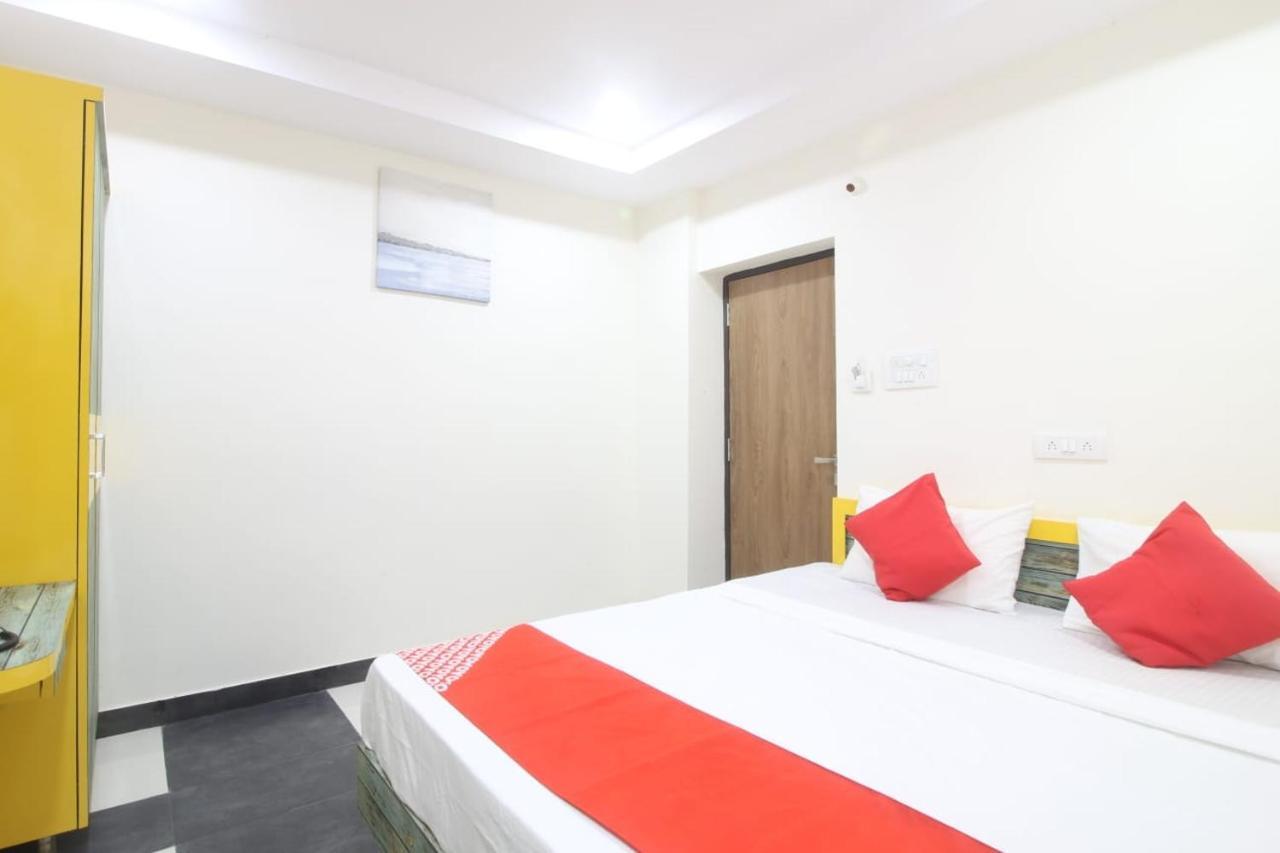 Arjuna Luxury Rooms Haiderabad Buitenkant foto
